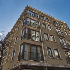 alphonse-hotel.istanbul-turkeyhotels.com/